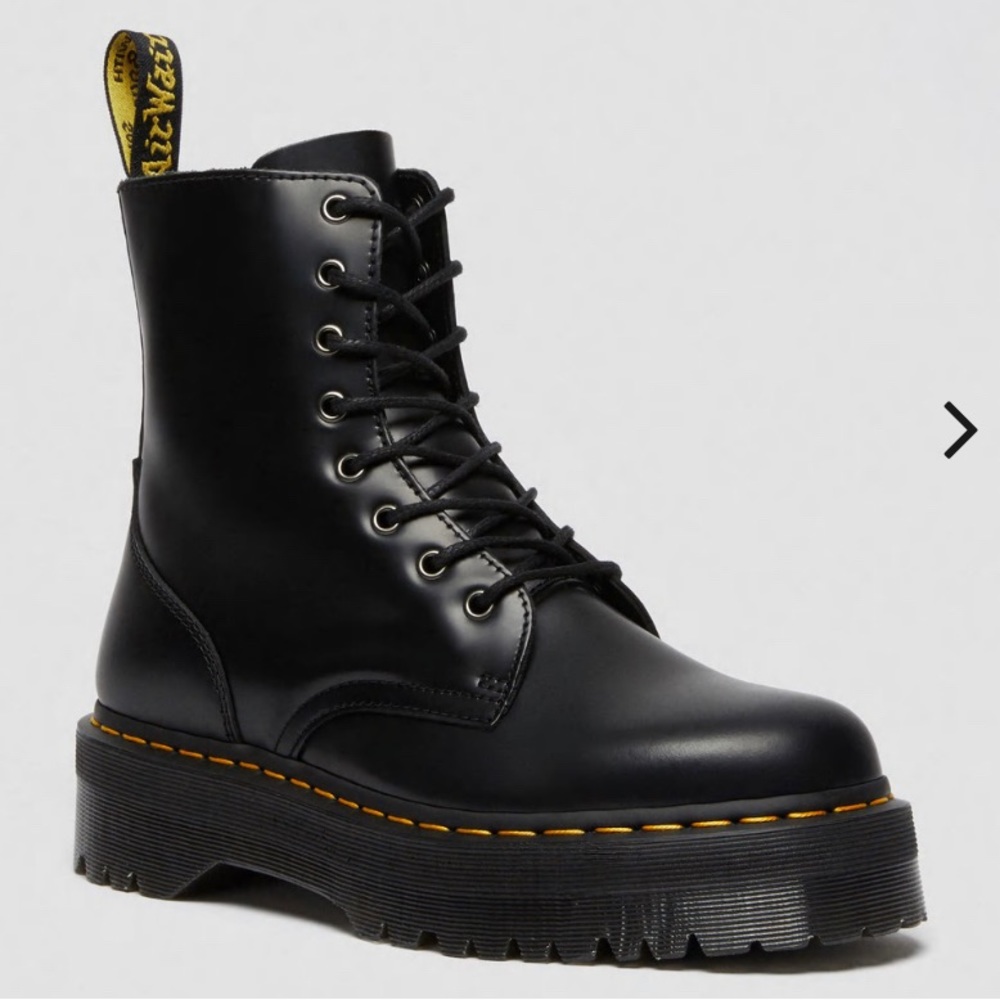 Doc Martens JADON BOOT SMOOTH LEATHER PLATFORMS
